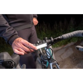 BBB Cycling Mini Signal USB Rechargeable Avant Feu arrière étanche | VTT Urban Road Bike | 100 lumens BLS-138 Éclairage de vélo Noir | B08FJCPQ98
